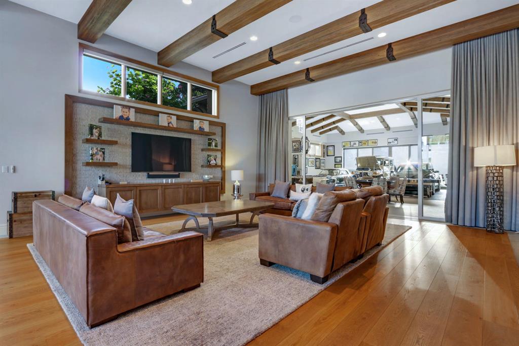 OLD PALM - Residential