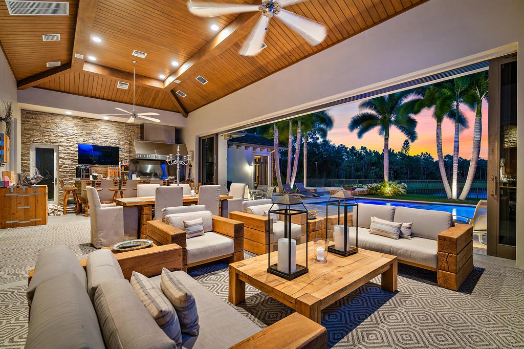 OLD PALM - Residential