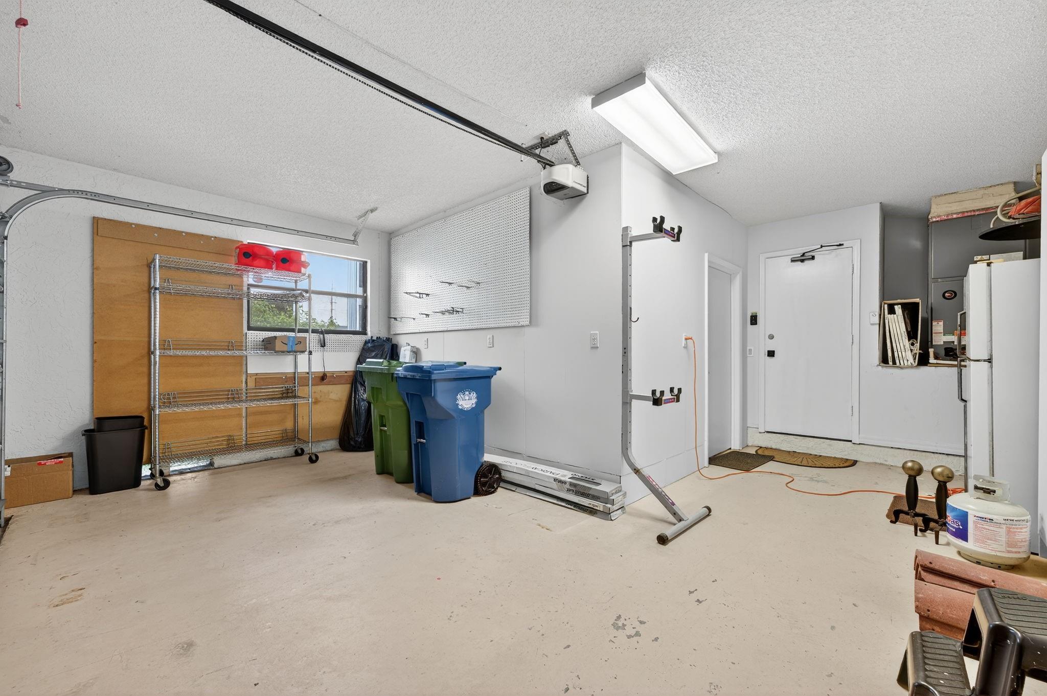 SUNSET SPRINGS - Residential