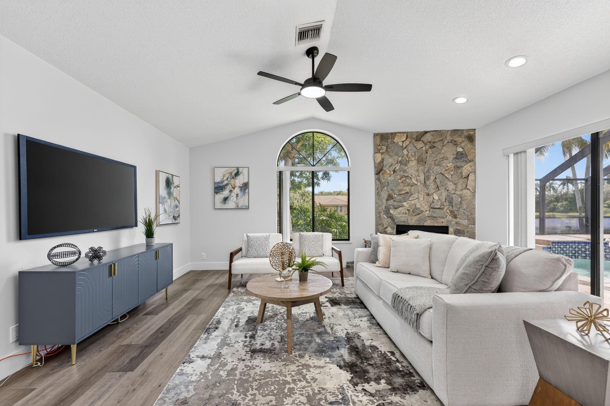 SUNSET SPRINGS - Residential