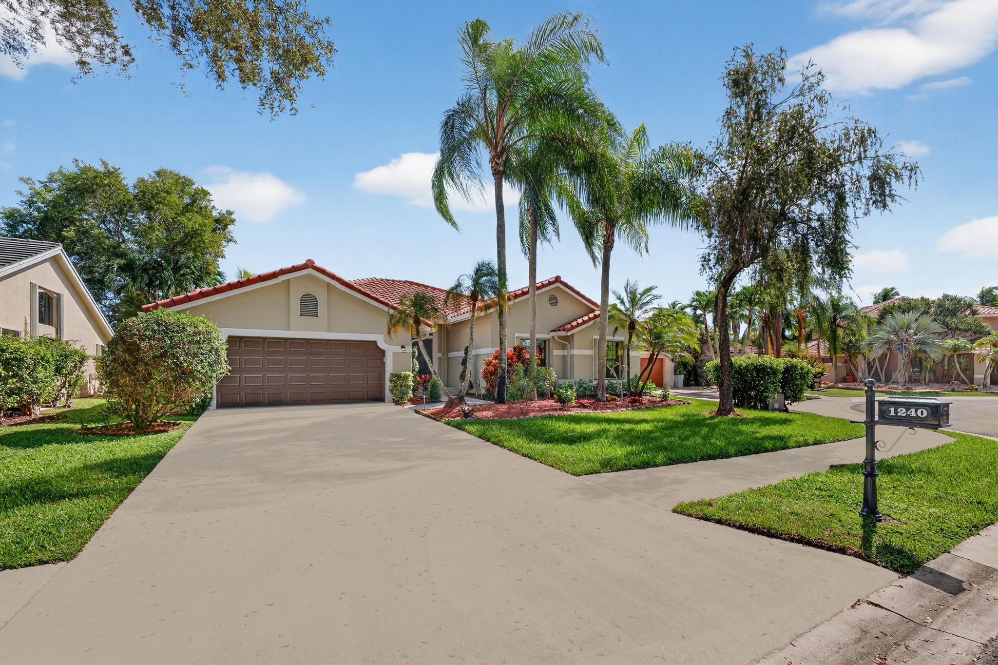 SUNSET SPRINGS - Residential