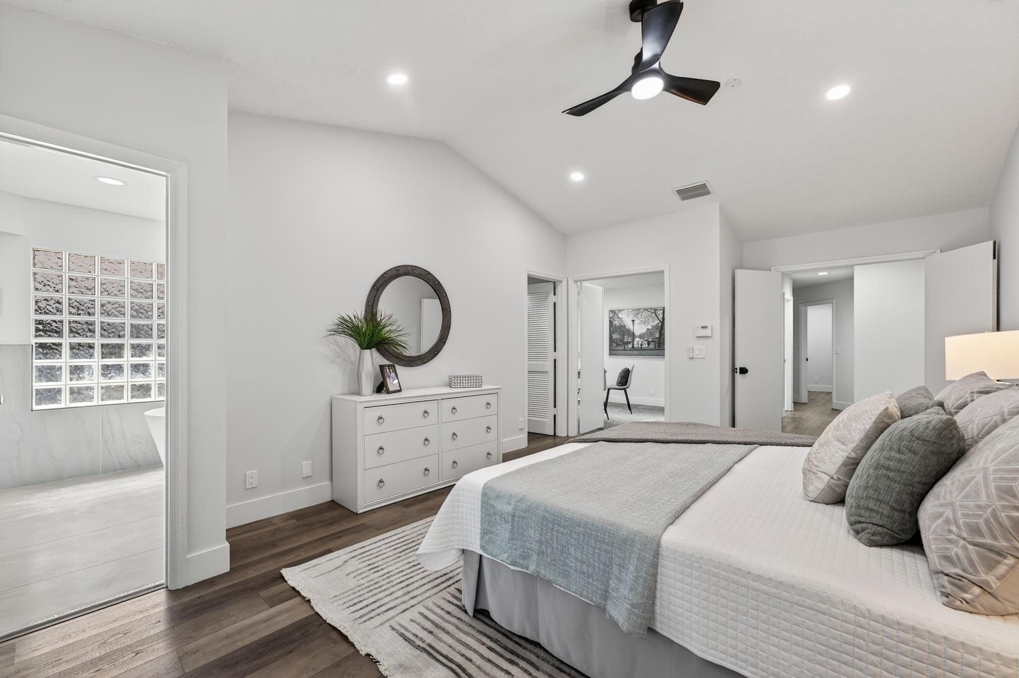 SUNSET SPRINGS - Residential