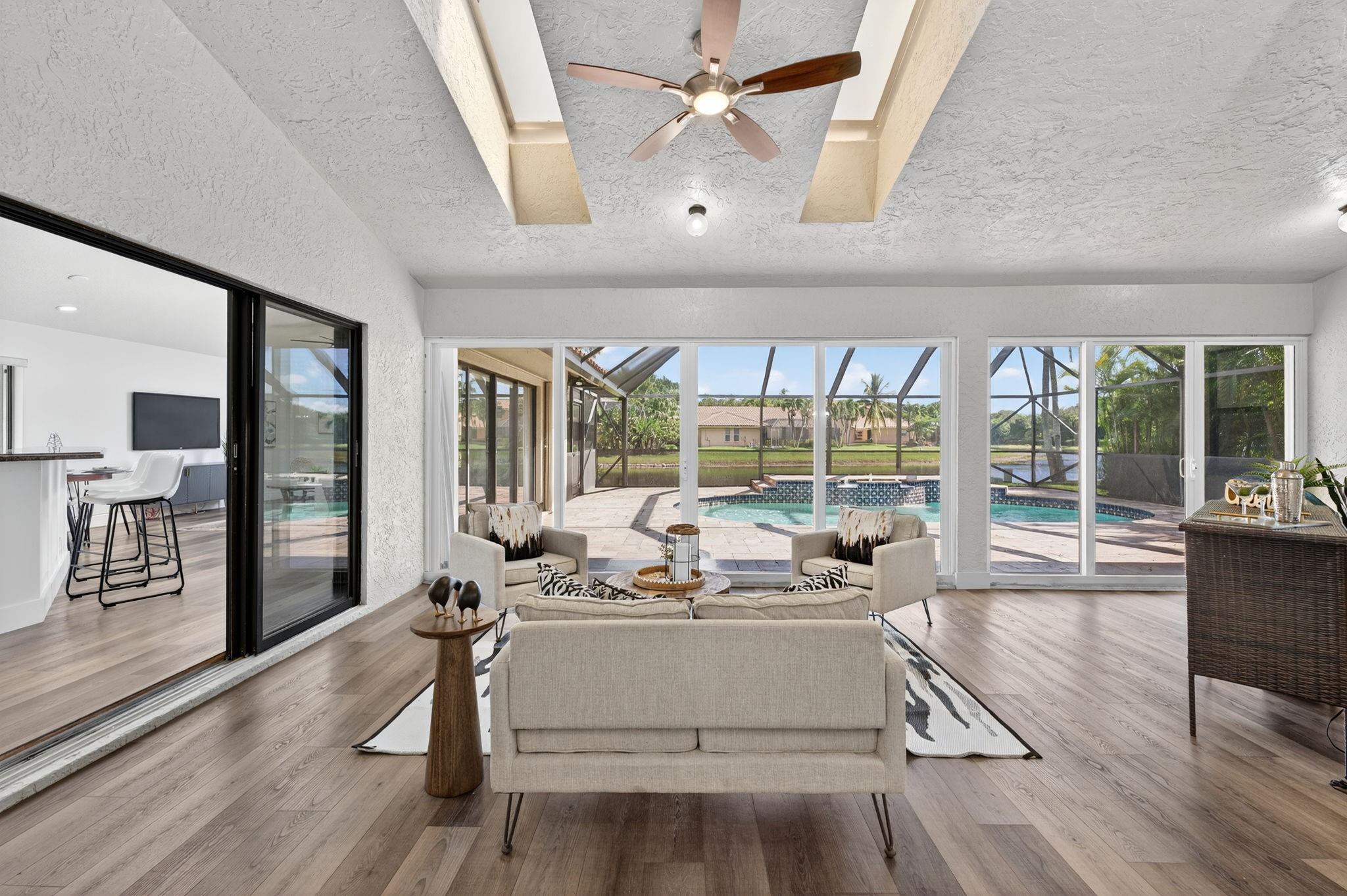 SUNSET SPRINGS - Residential