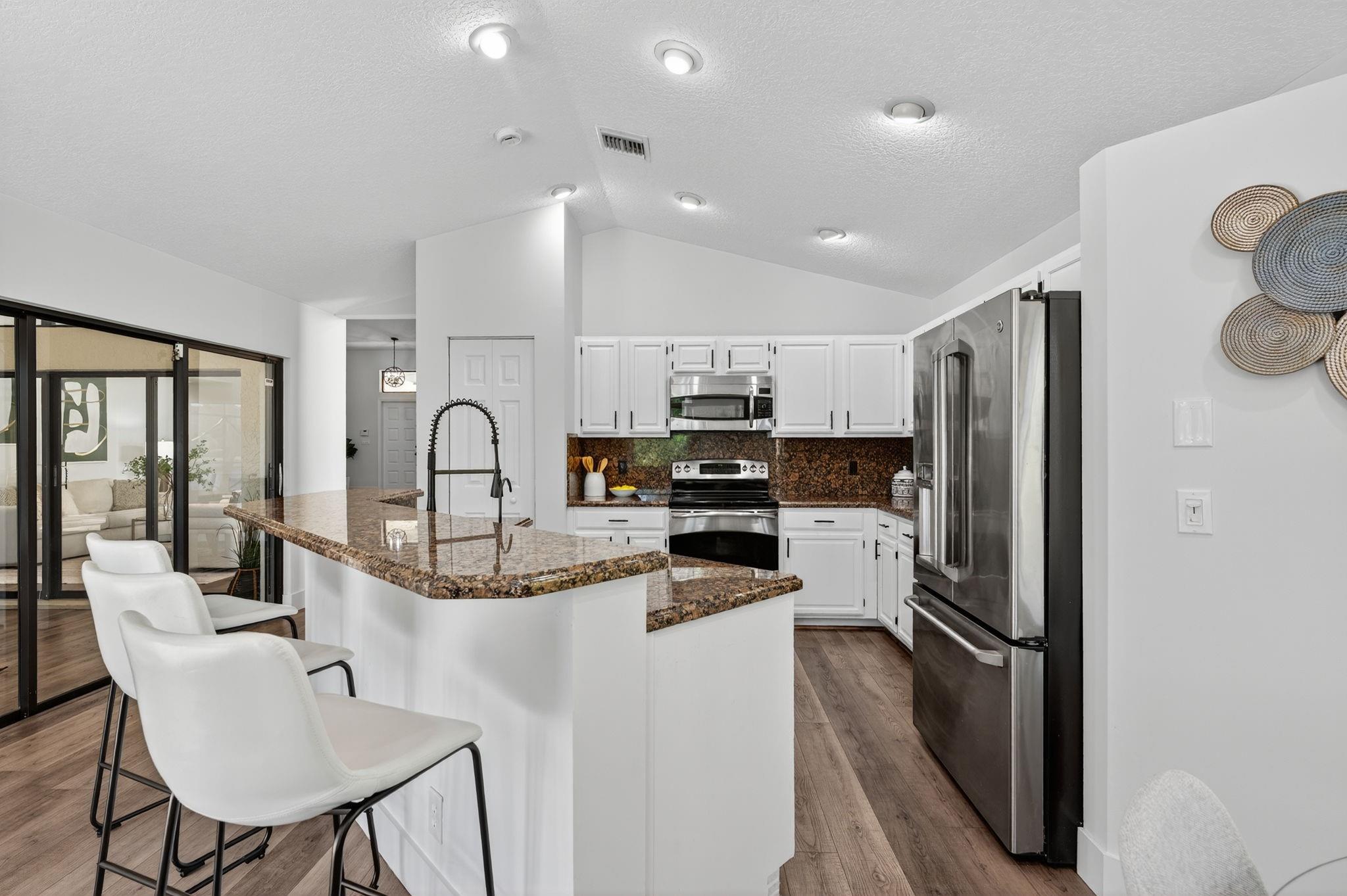 SUNSET SPRINGS - Residential