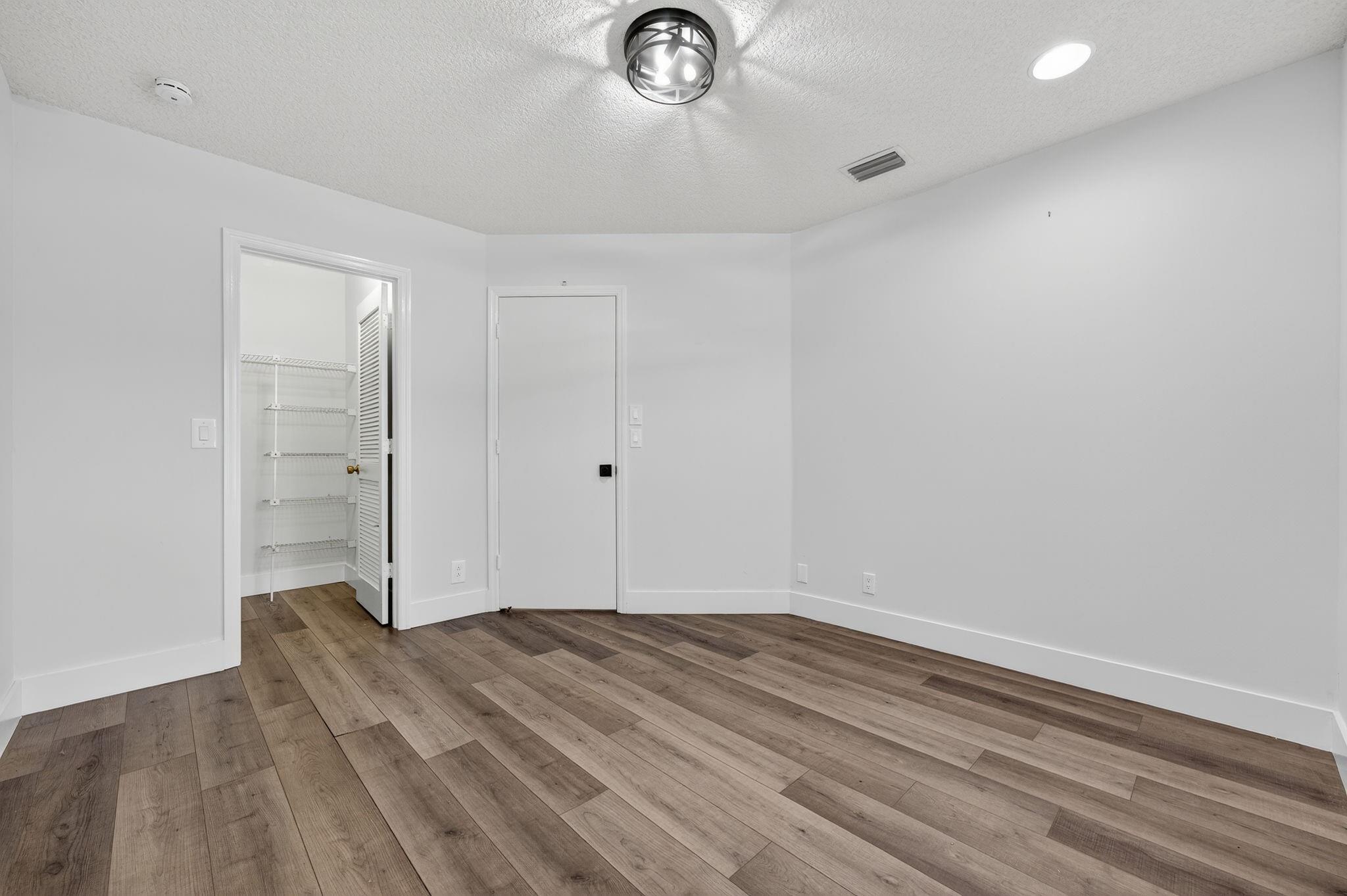 SUNSET SPRINGS - Residential