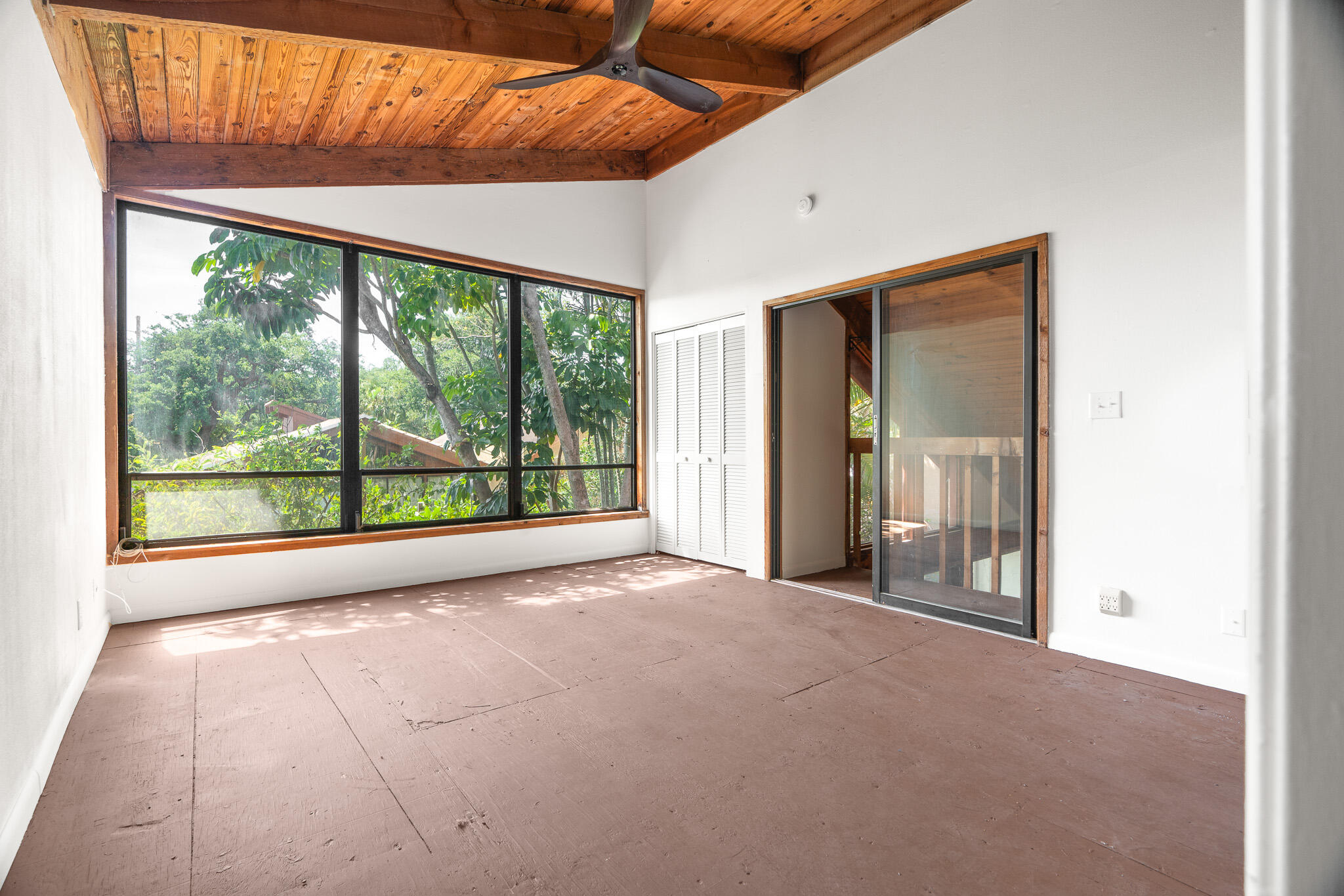 PALM-AIRE VILLAGE 4TH SECTION - Residential
