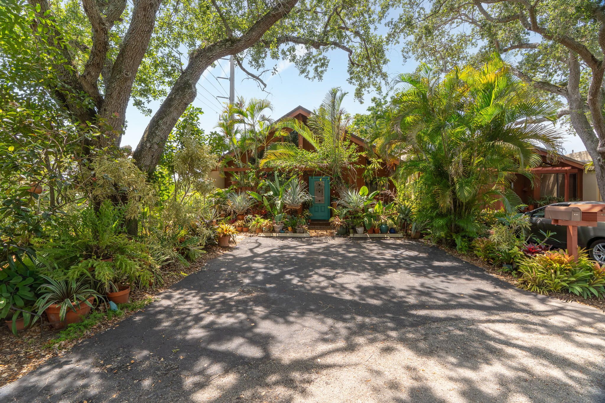 PALM-AIRE VILLAGE 4TH SECTION - Residential