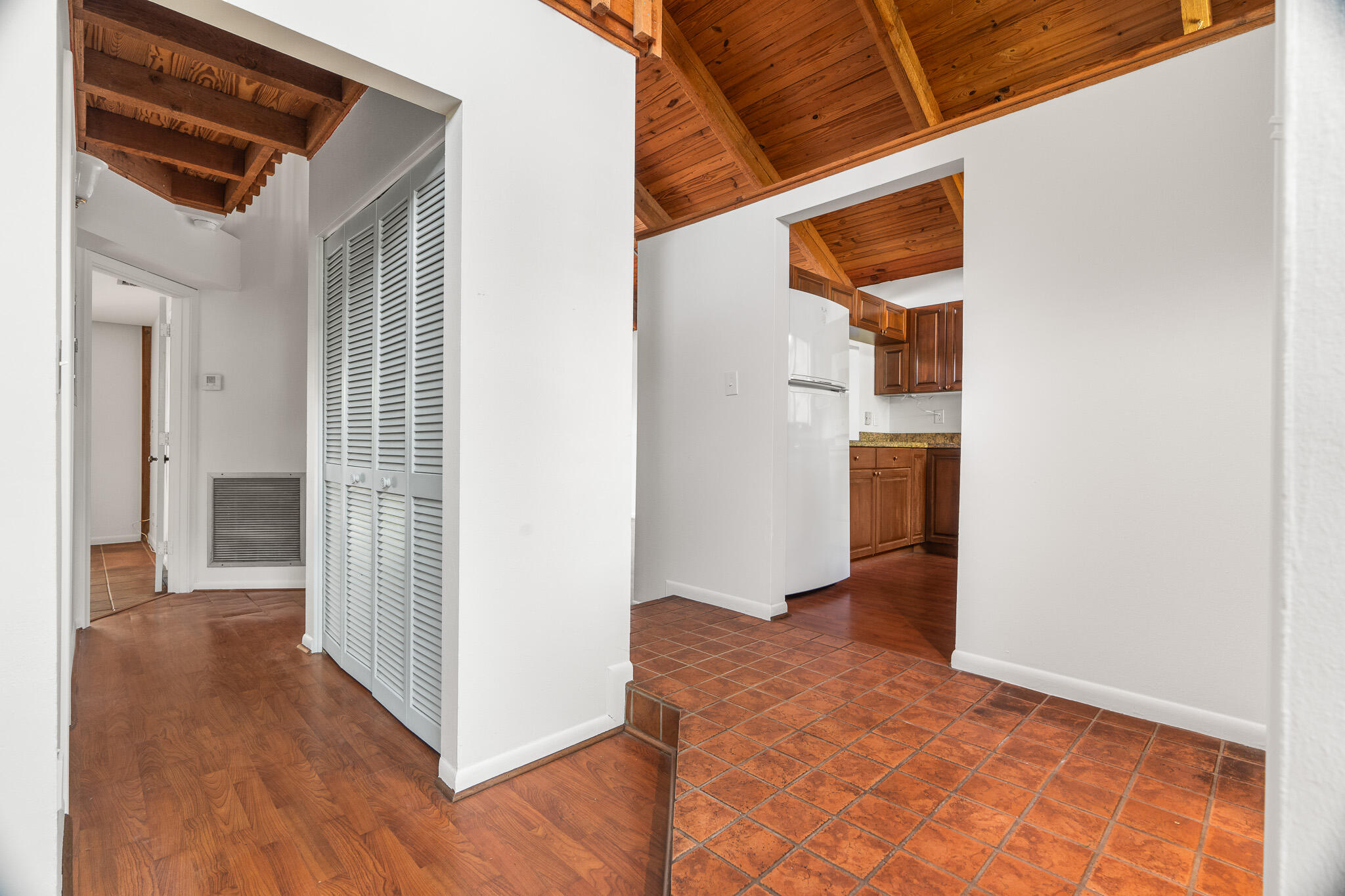 PALM-AIRE VILLAGE 4TH SECTION - Residential