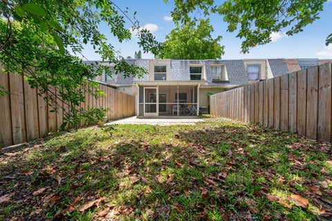 Tiny photo for 292 SUNSHINE Drive #292, Coconut Creek, FL 33066 (MLS # B26053800)