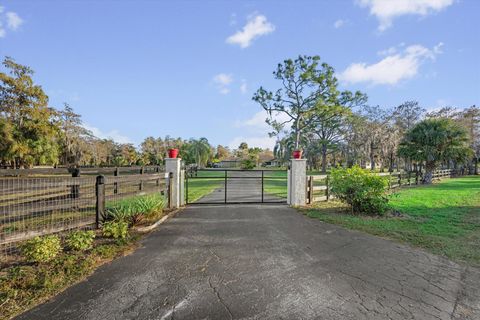 A home in Loxahatchee