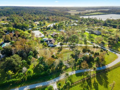 A home in Loxahatchee