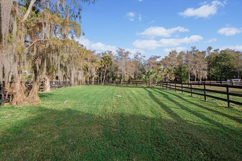 A home in Loxahatchee