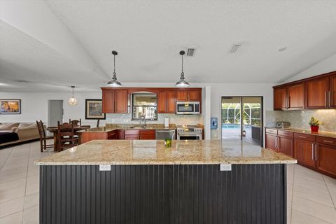 A home in Loxahatchee