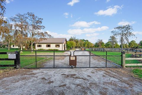 A home in Loxahatchee