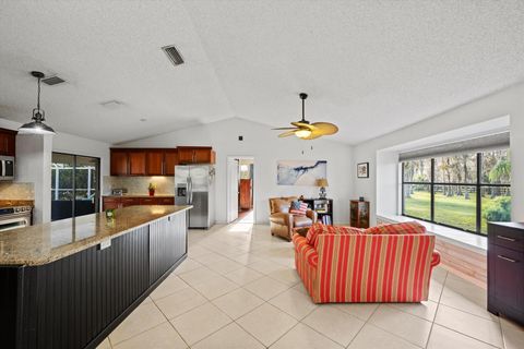 A home in Loxahatchee