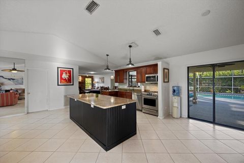 A home in Loxahatchee