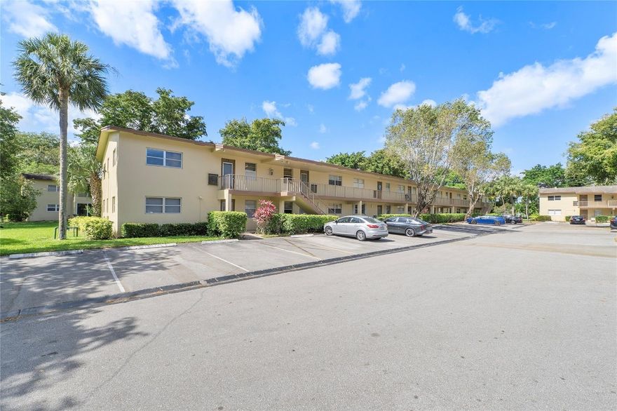 Welcome Home!! Price Reduced Motivated Seller! This 2 bedroom 2 bathroom end unit located on the first floor is  located in the heart of Margate. This unit features a beautiful  updated kitchen with wood cabinets, granite countertops, remodeled bathrooms, and a extented  living room with enclosed patio,  Next to shopping and Restaurant’s. 55+ community, with lots of things to do! Don’t miss out! Contact me today!