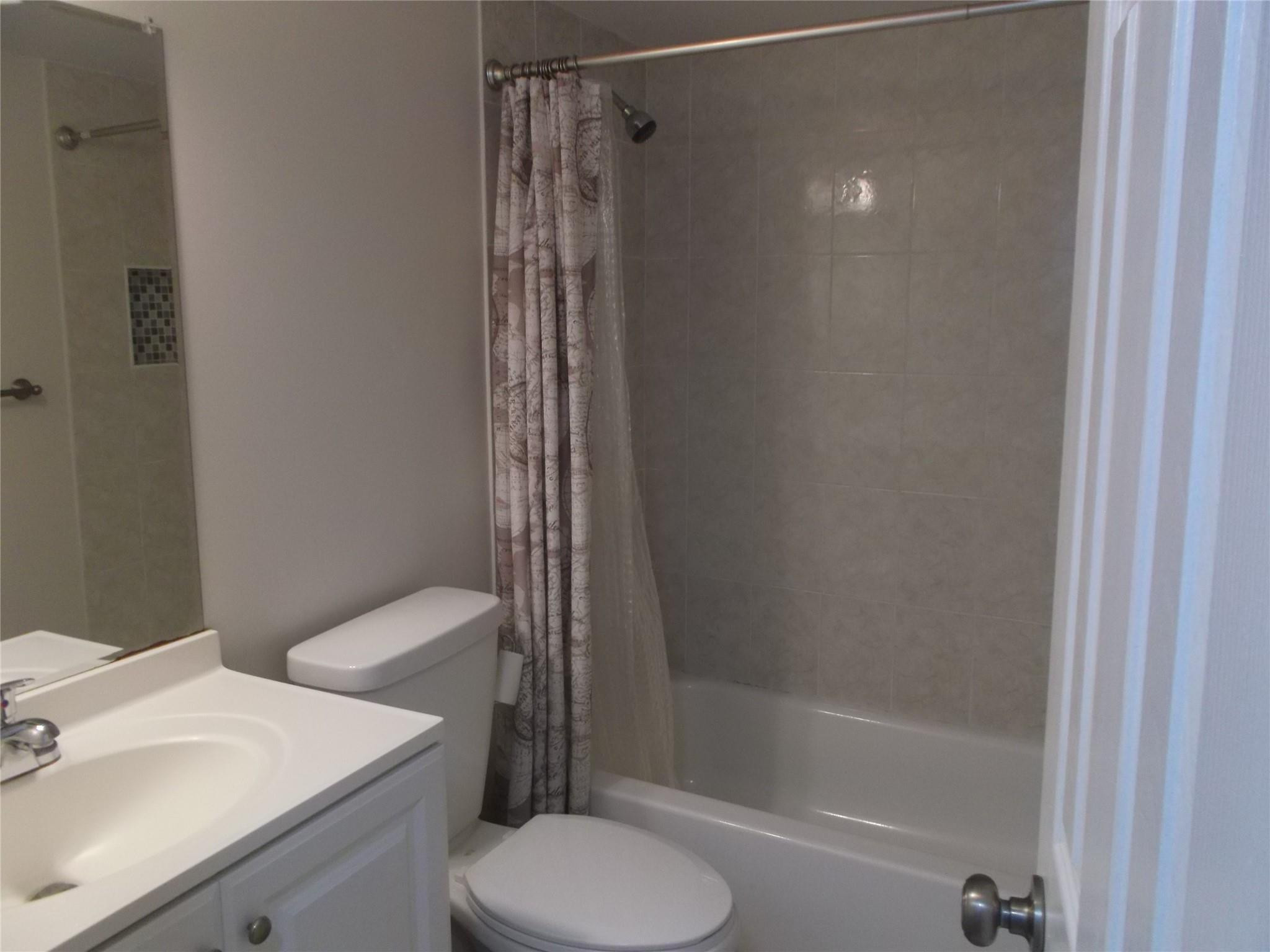 Coral Plaza Condo - Residential Lease