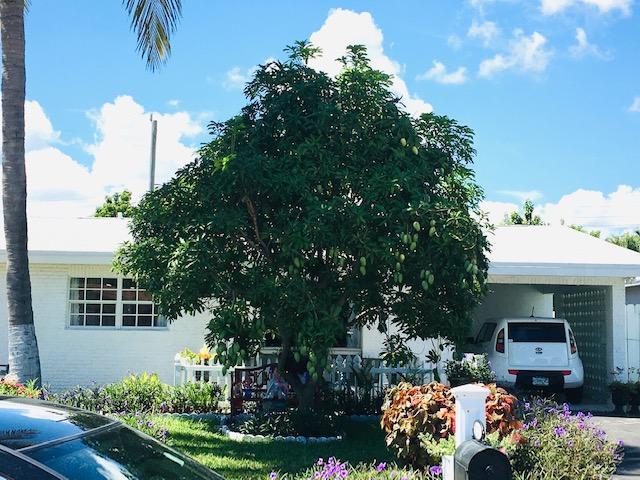GORGEOUS 3/2 SINGLE FAMILY RENTAL WITH BEAUTIFUL BACKYARD WITH DIFFERENT KIND OF FRUIT TREES AND BBQ AREA. INSIDE THE HOUSE FEATURES INCLUDES UPGRADED KITCHEN/WOOD CABINETS, STAINLESS STEEL APPLIANCES, GRANITE COUNTERTOPS, CROWN MOLDING AND REAL WOOD BASEBOARDS. ROOF IS ONLY 5 YRS OLD, AND ENTIRE HOUSE IS CERAMIC TILE. CLOSE TO THE BEACH,AND US 1, AND MAJOR HIGHWAYS SUCH AS I95, AND TURNPIKE. A MUST SEE!