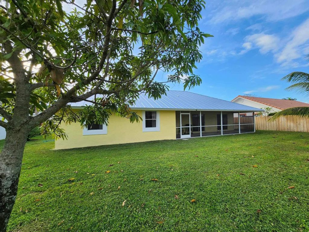 Photo of 1750 Primrose Lane, Wellington, FL 33414 (MLS # R11027933)