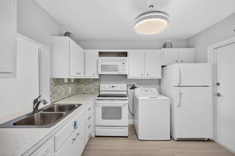 Tiny photo for 1500 S OCEAN Boulevard #1604, Lauderdale By The Sea, FL 33062 (MLS # B26089880)