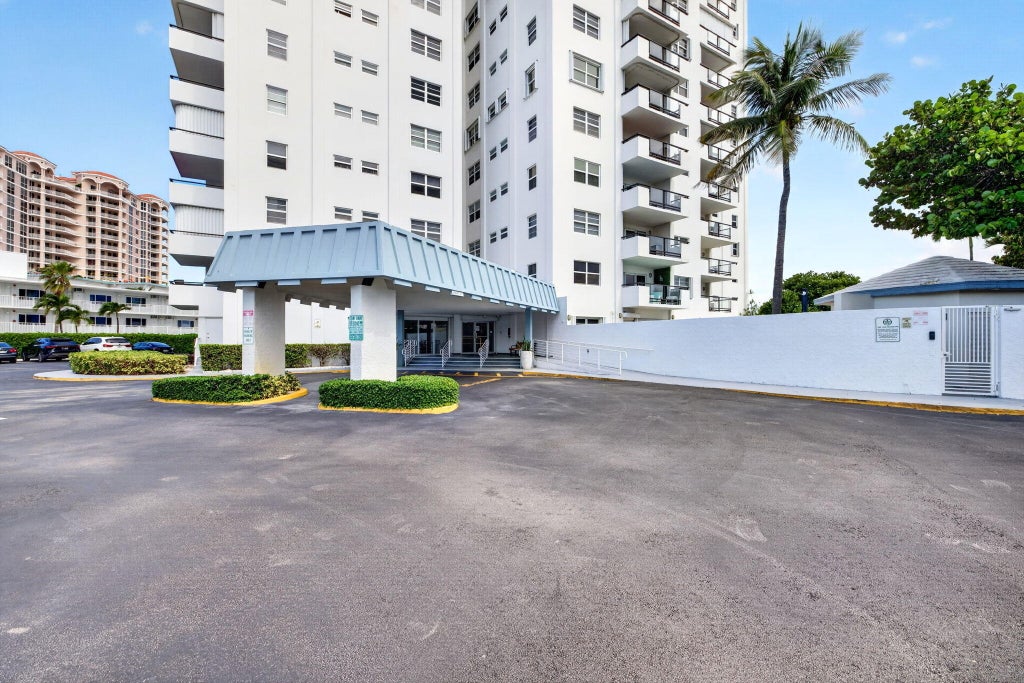 Photo of 1500 S OCEAN Boulevard #1604, Lauderdale By The Sea, FL 33062 (MLS # B26089880)