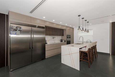 5300 Garfield Street Hollywood FL 33021