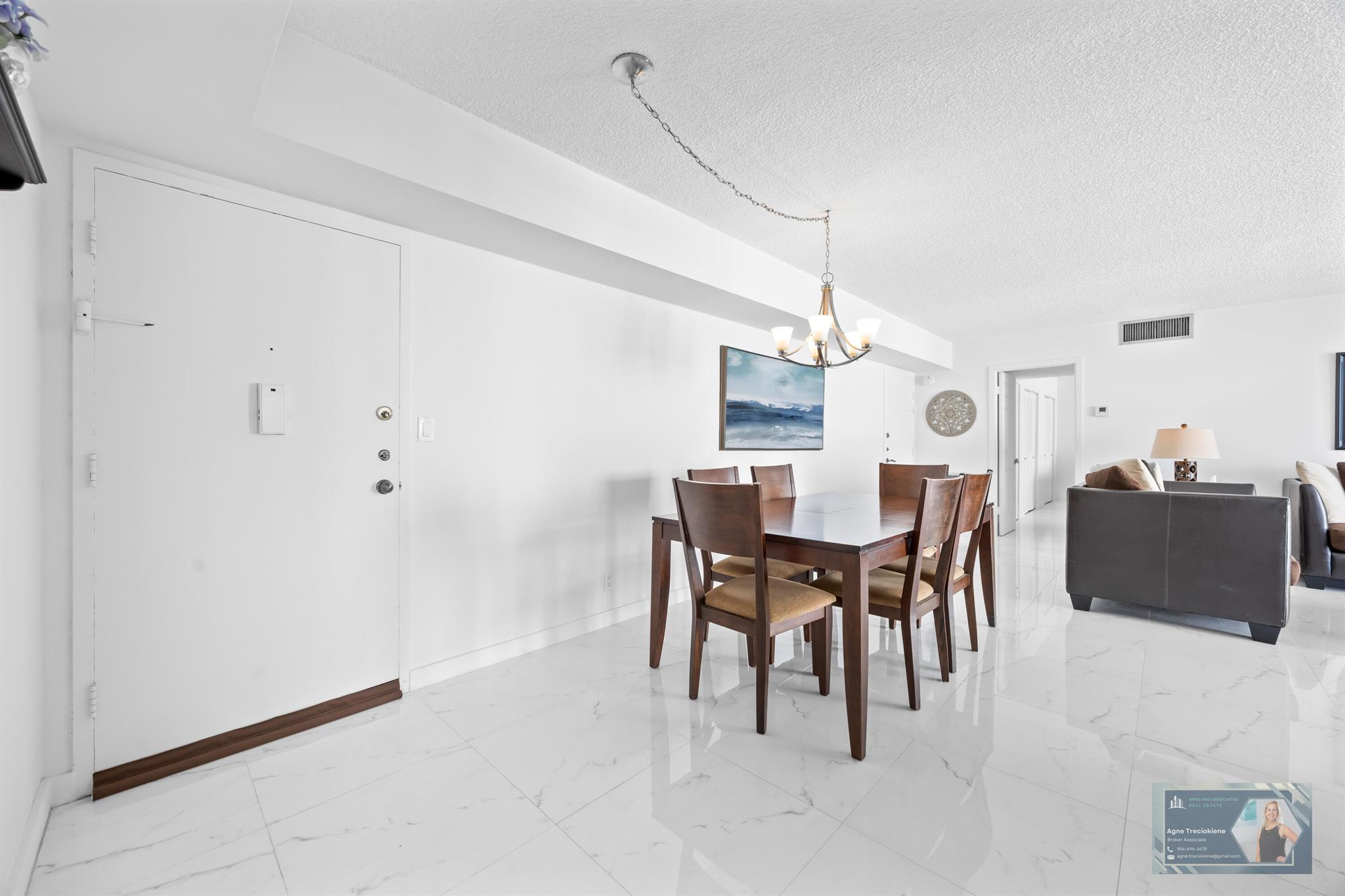 GOLDEN SURF TOWERS CONDO - Residential