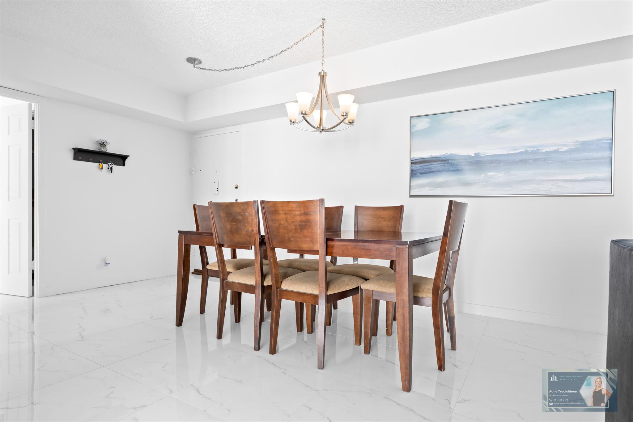 GOLDEN SURF TOWERS CONDO - Residential