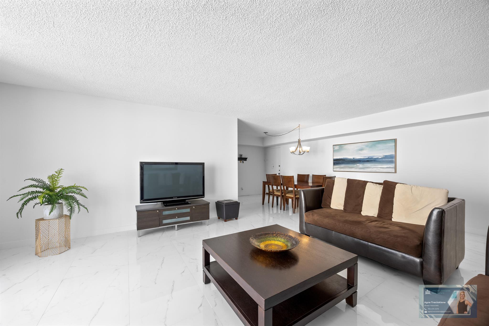 GOLDEN SURF TOWERS CONDO - Residential