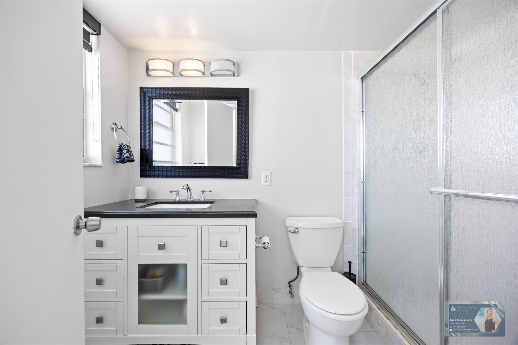 GOLDEN SURF TOWERS CONDO - Residential