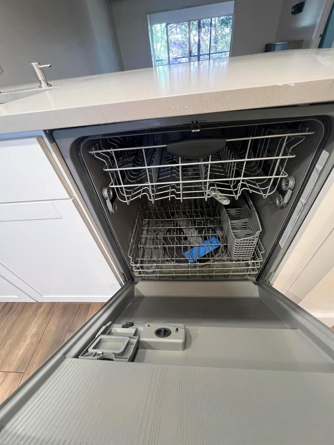 BOCA ENTRADA - Residential Lease