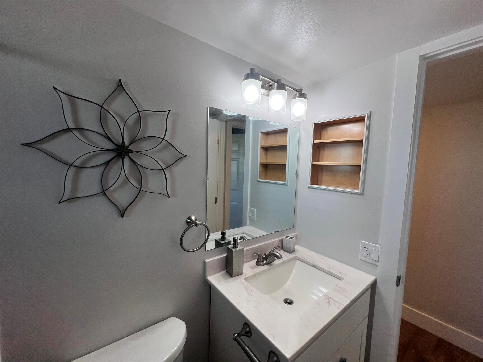 BOCA ENTRADA - Residential Lease