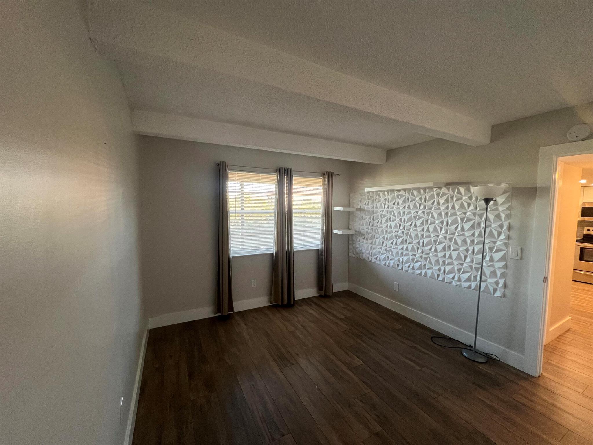 BOCA ENTRADA - Residential Lease