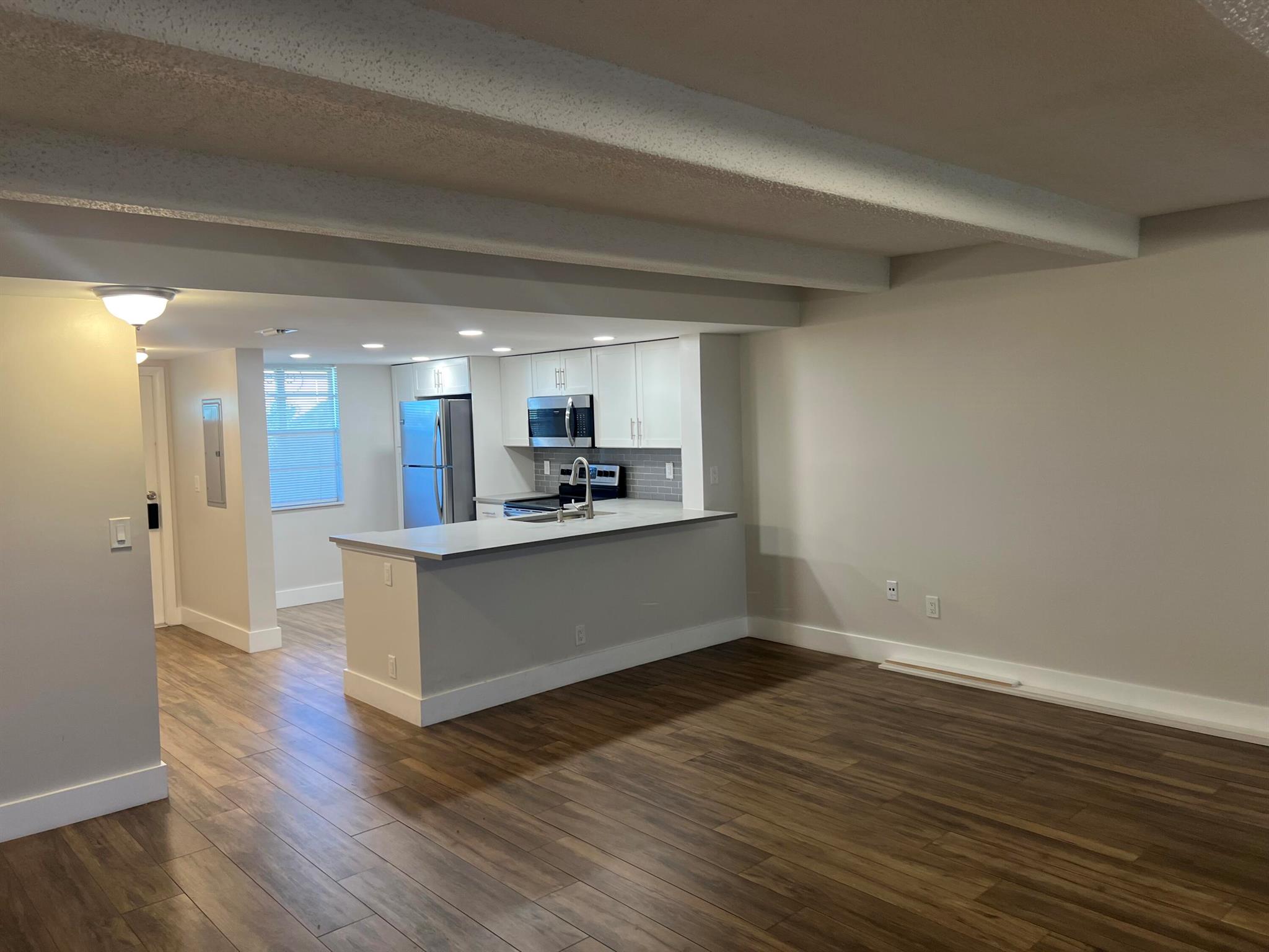 BOCA ENTRADA - Residential Lease