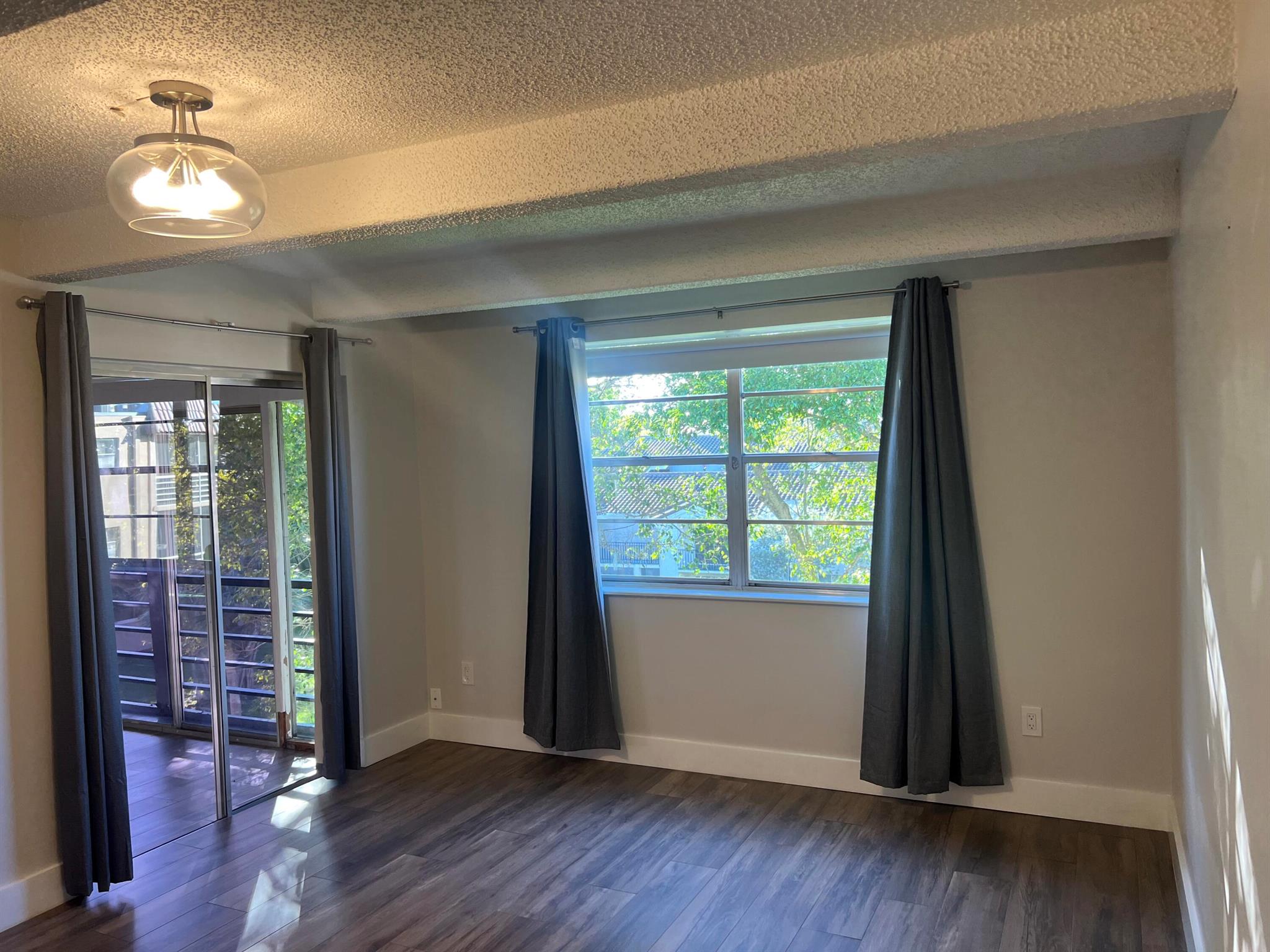 BOCA ENTRADA - Residential Lease