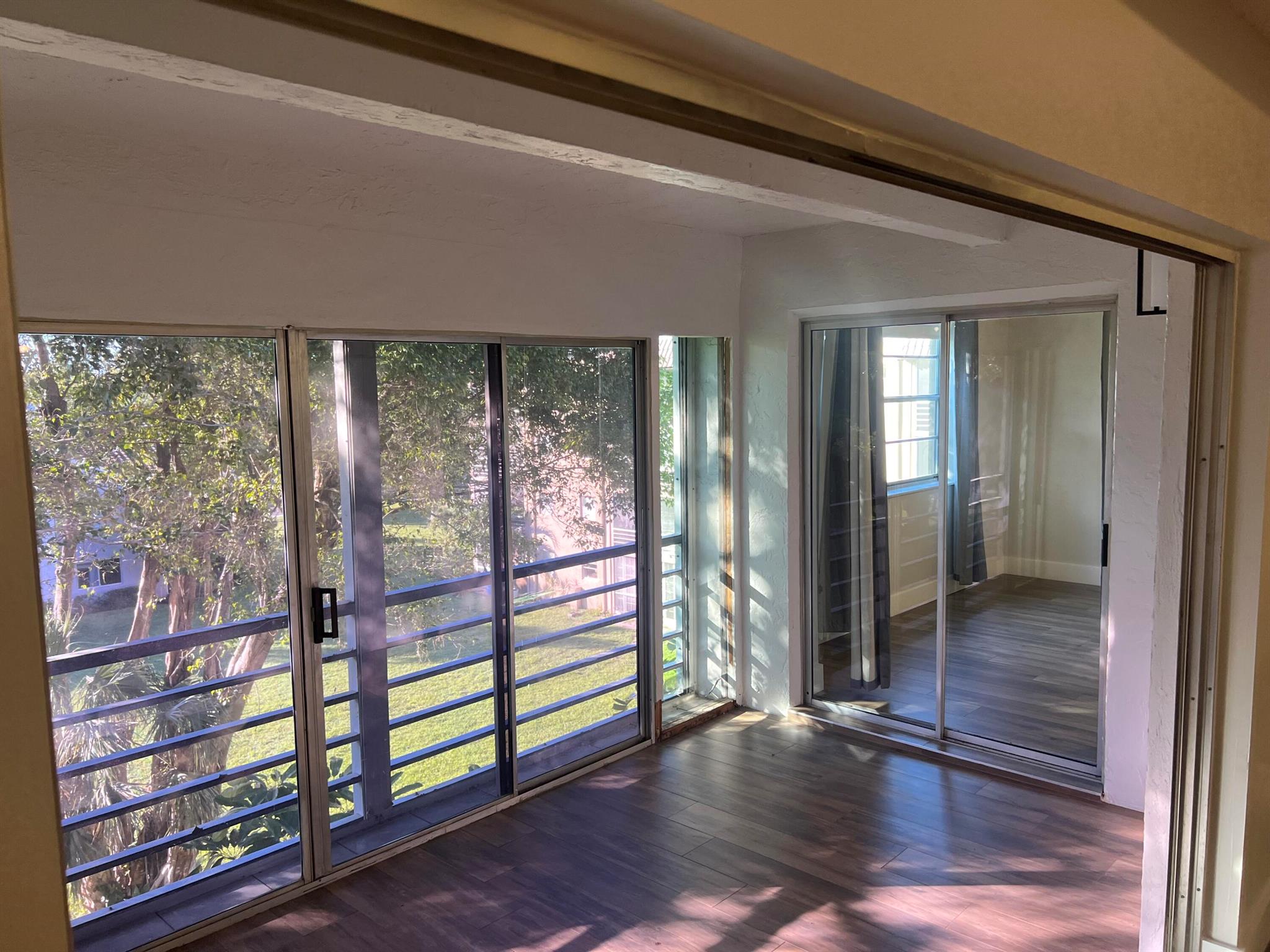 BOCA ENTRADA - Residential Lease