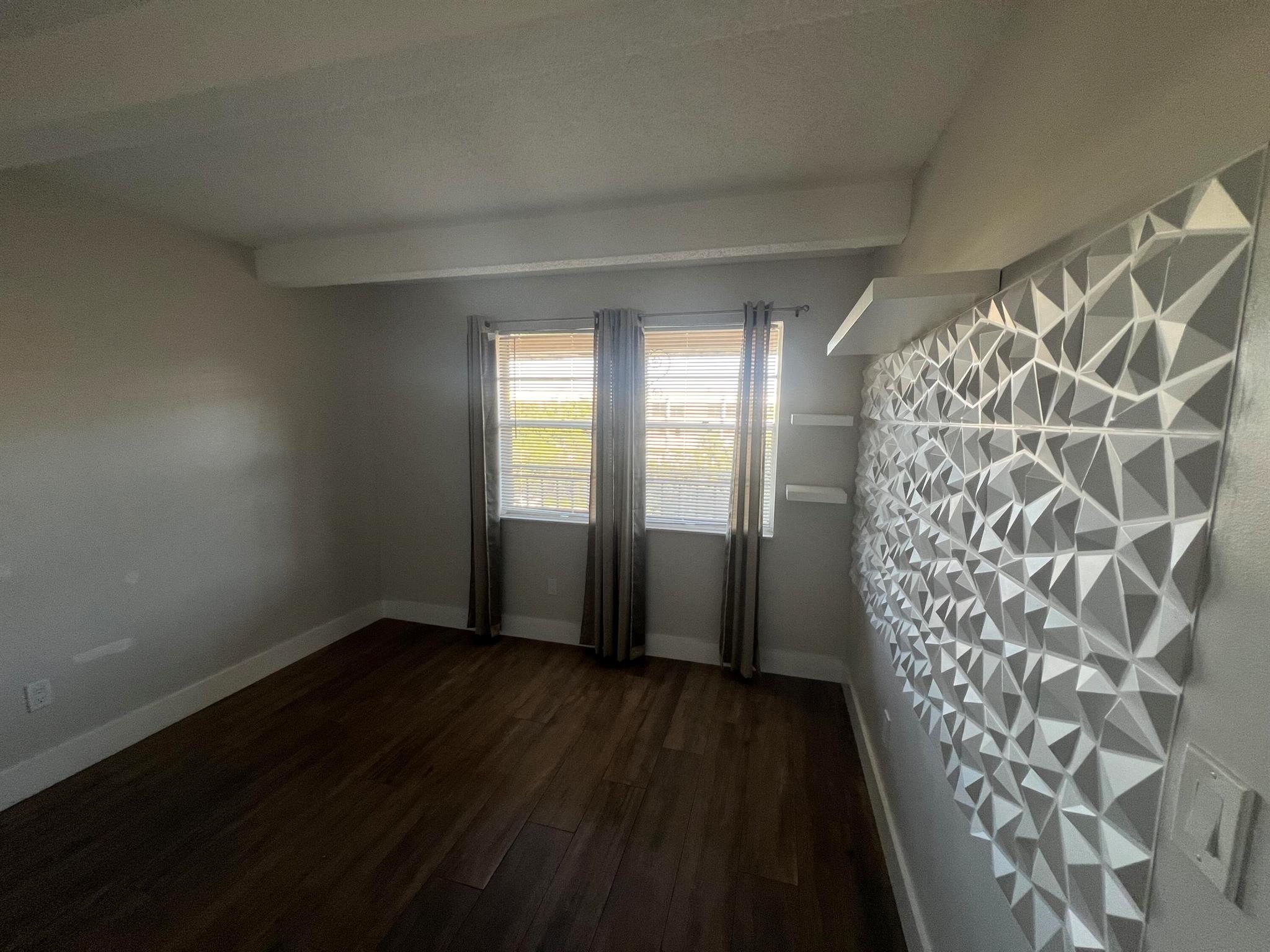 BOCA ENTRADA - Residential Lease