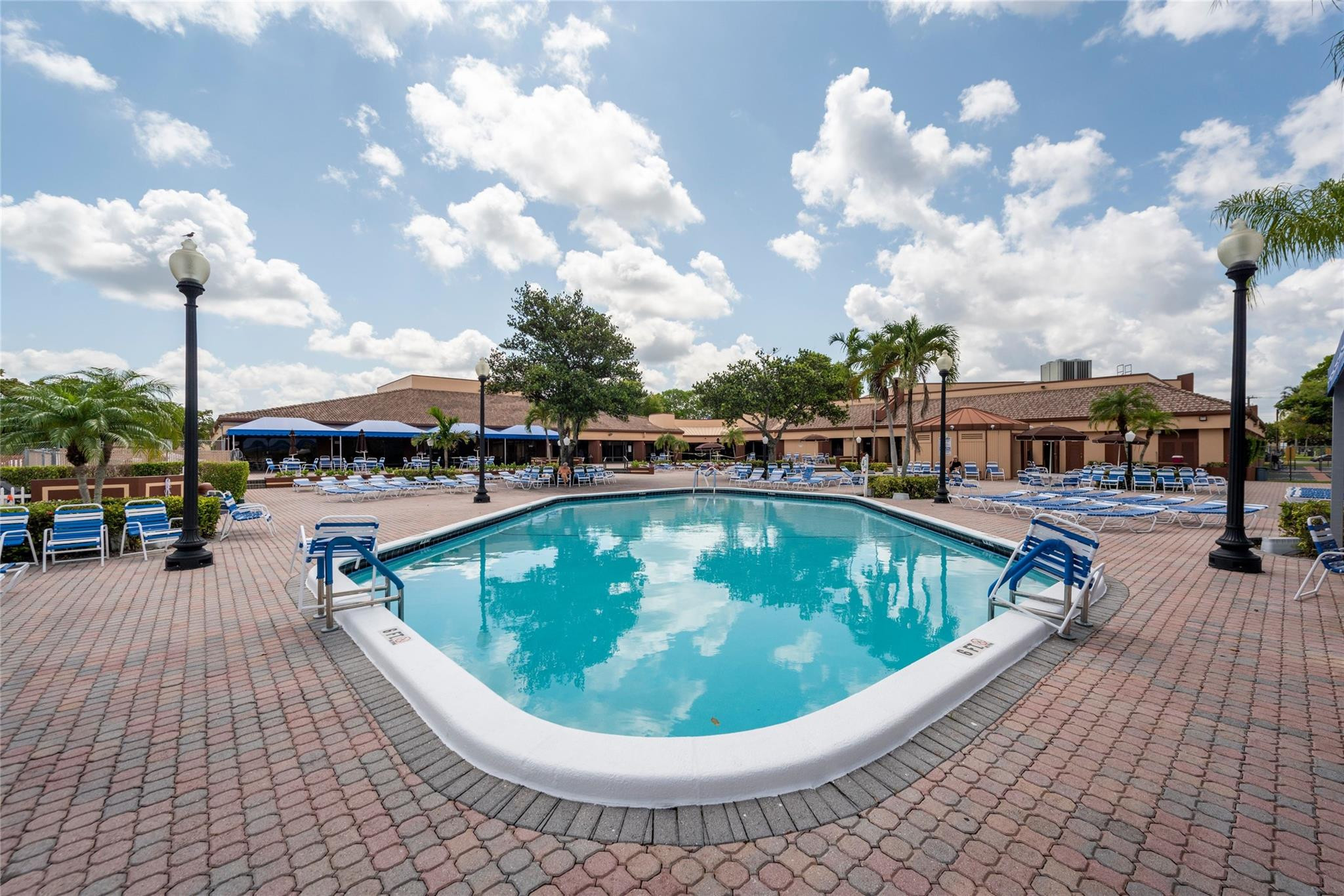 Sunrise Lakes Phase 3 - Residential