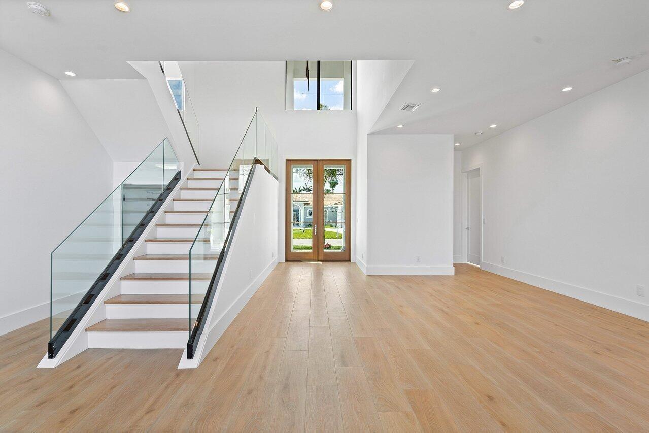 Palm Beach Isles - Residential