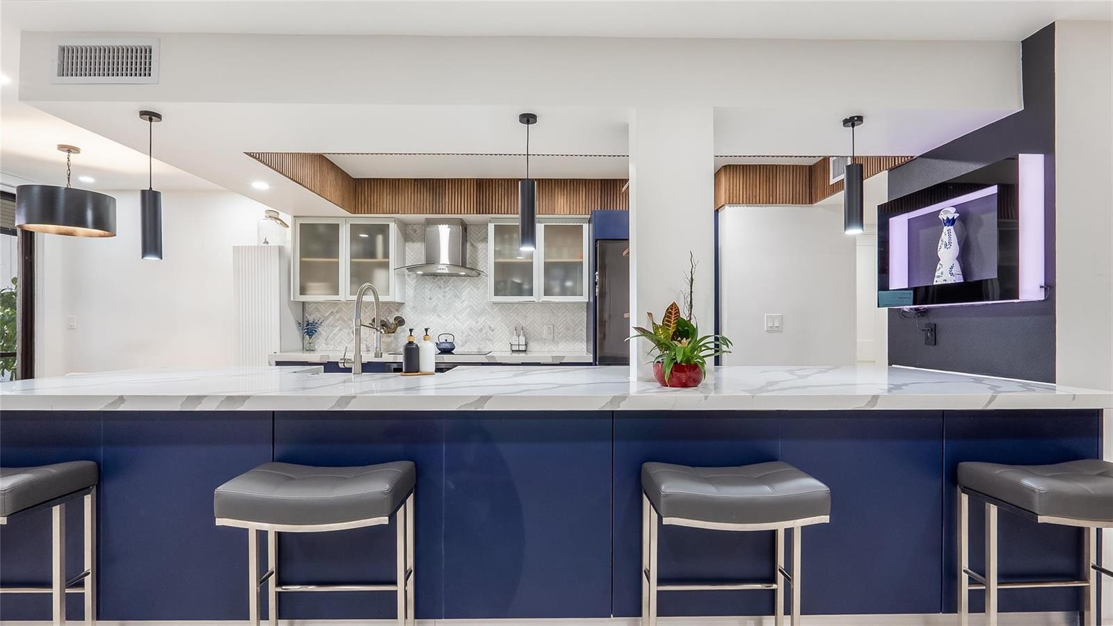 1410 Sheridan Street 7I