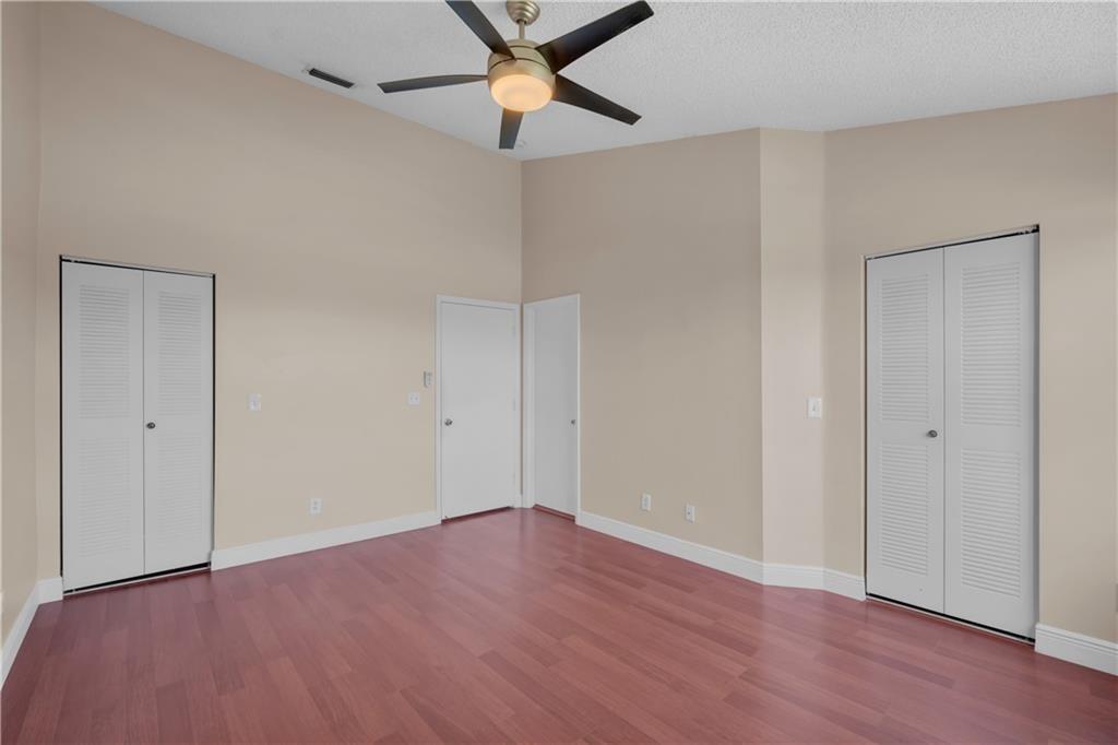 PELICAN POINTE - Residential Lease