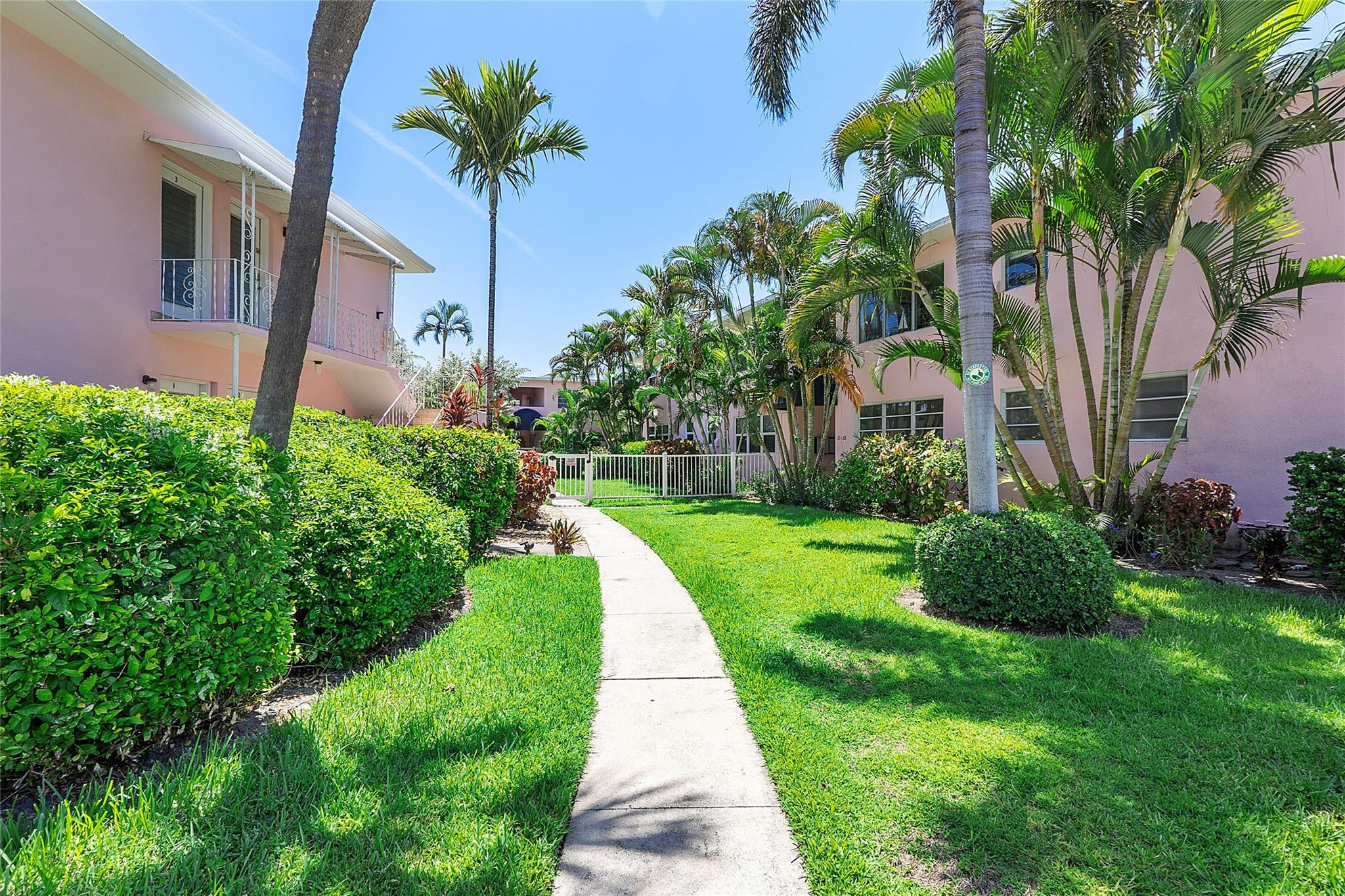 700 Bayshore Dr 26