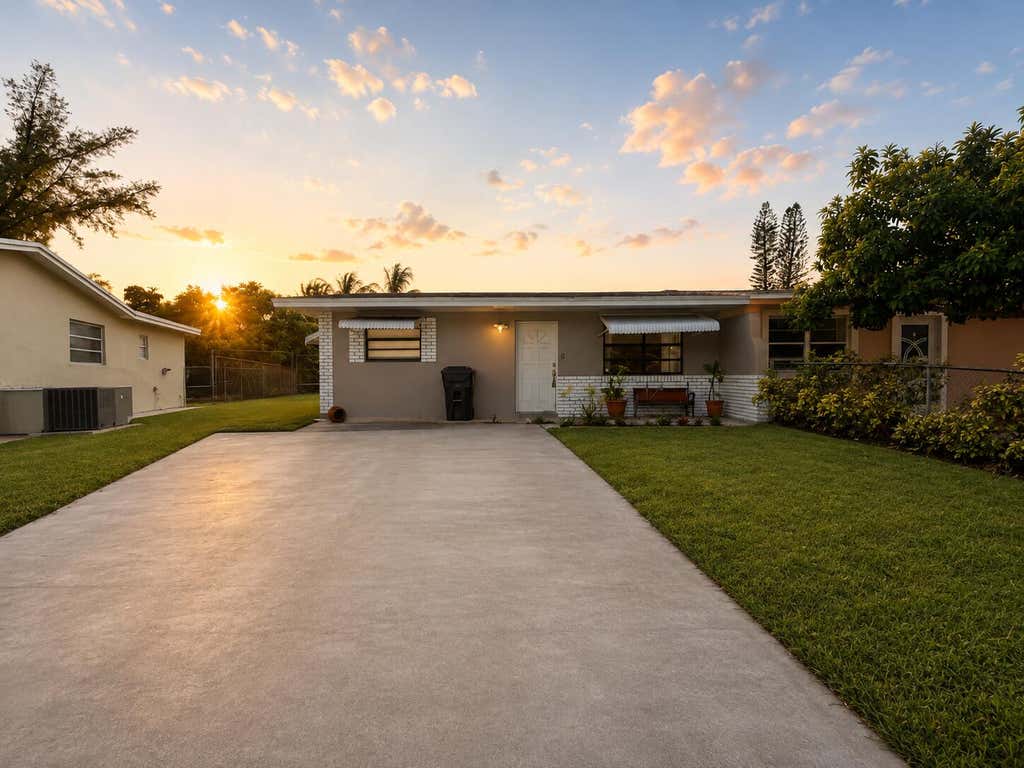 Photo of 6960 SW 18TH Court, North Lauderdale, FL 33068 (MLS # B26066119)