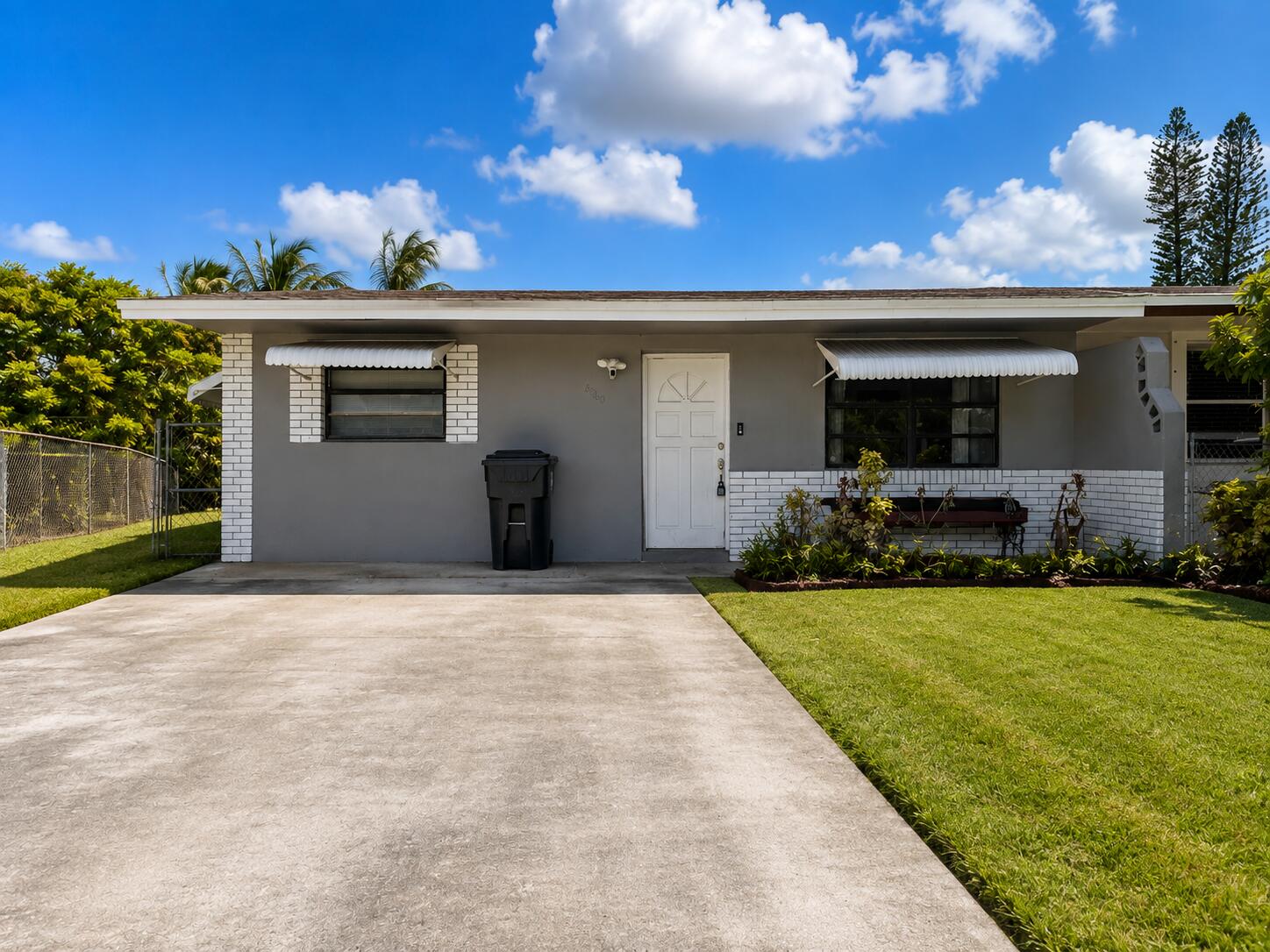 6960 SW 18TH Court