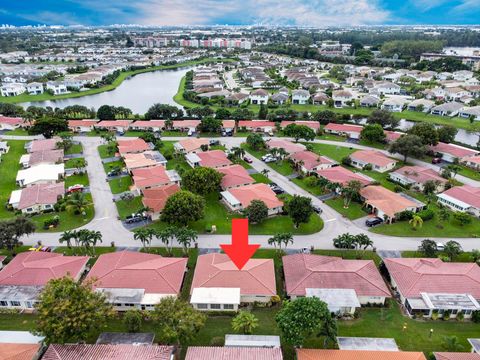 A home in Deerfield Beach