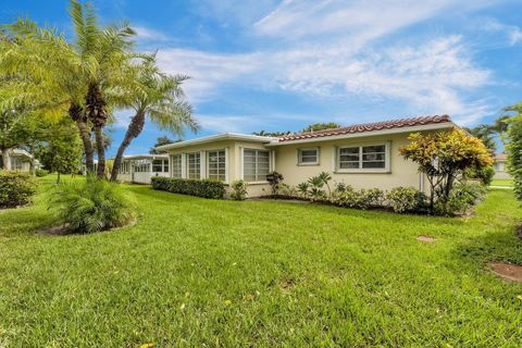 A home in Deerfield Beach