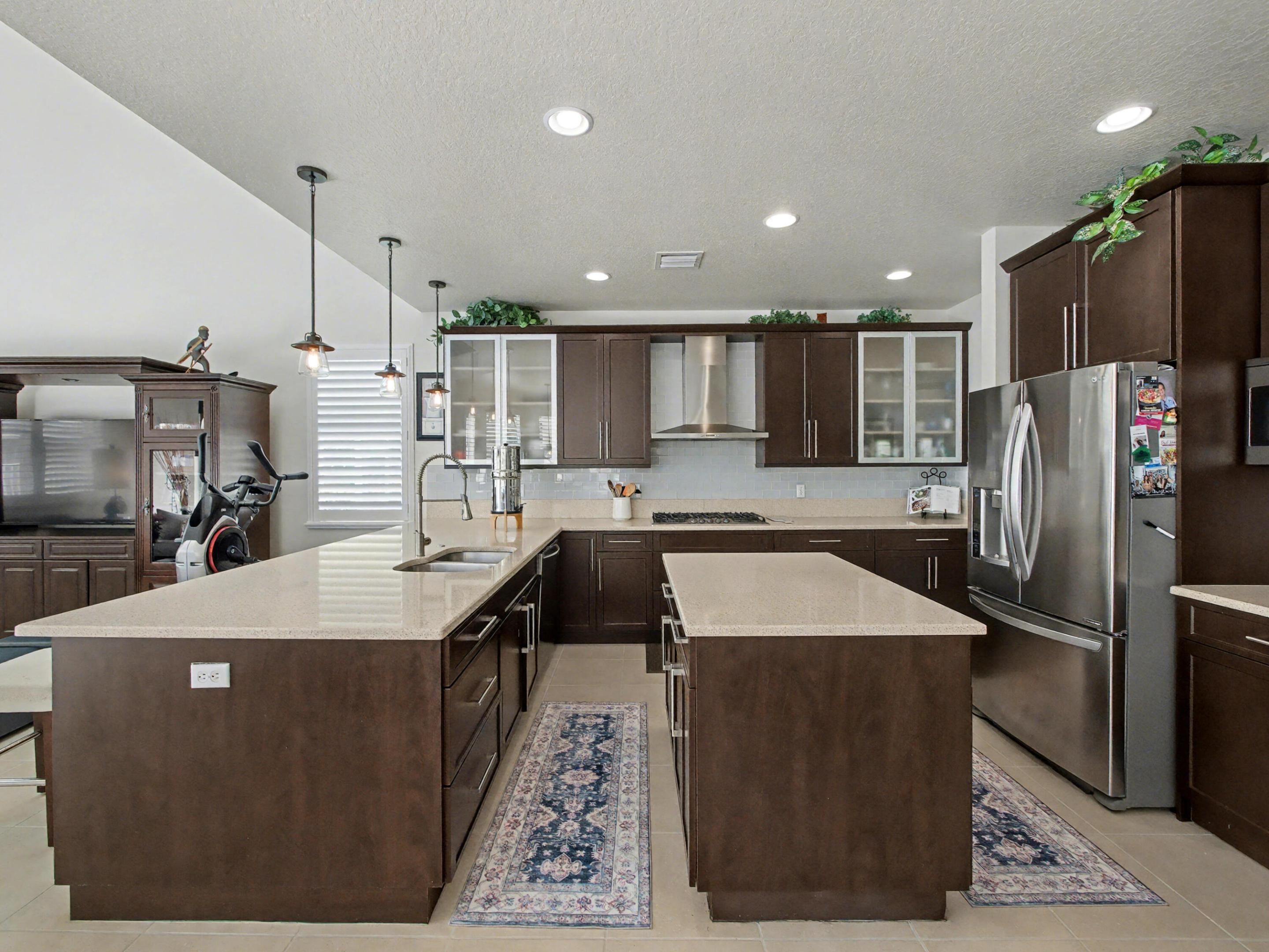 VILLAGES OF WINDSOR 1 - Residential