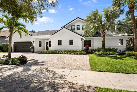 915 Parkside Circle N, Boca Raton, FL MLS: R11072774