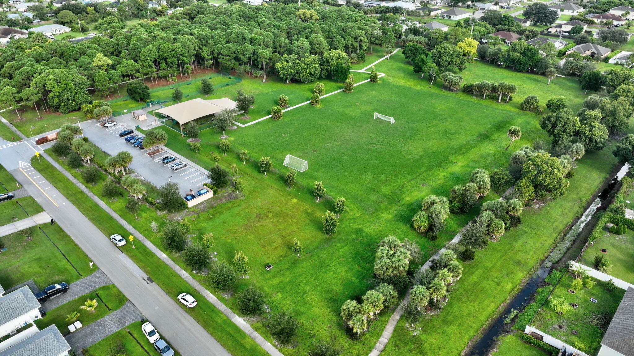 PORT ST LUCIE SECTION 33 - Residential